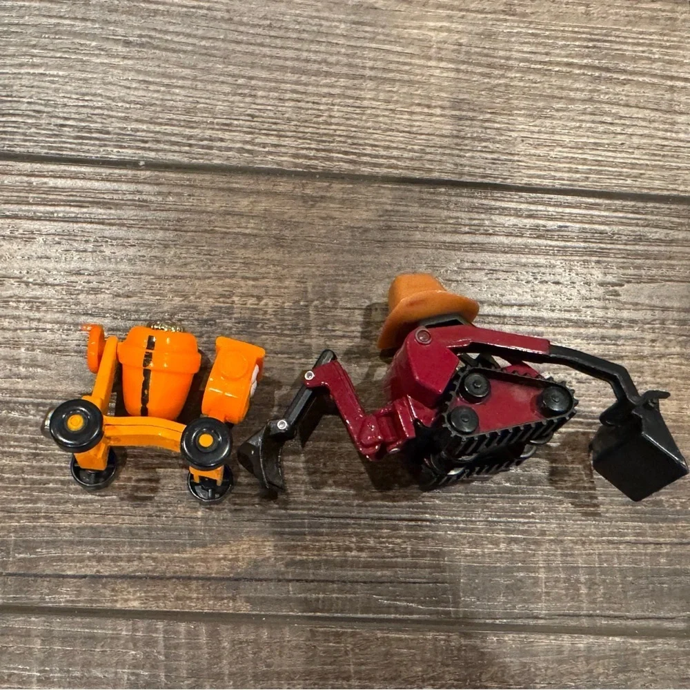 Bob the Builder Jackaroo, Benny, Scoop Dizzy Diecast & Plastic lot of 4